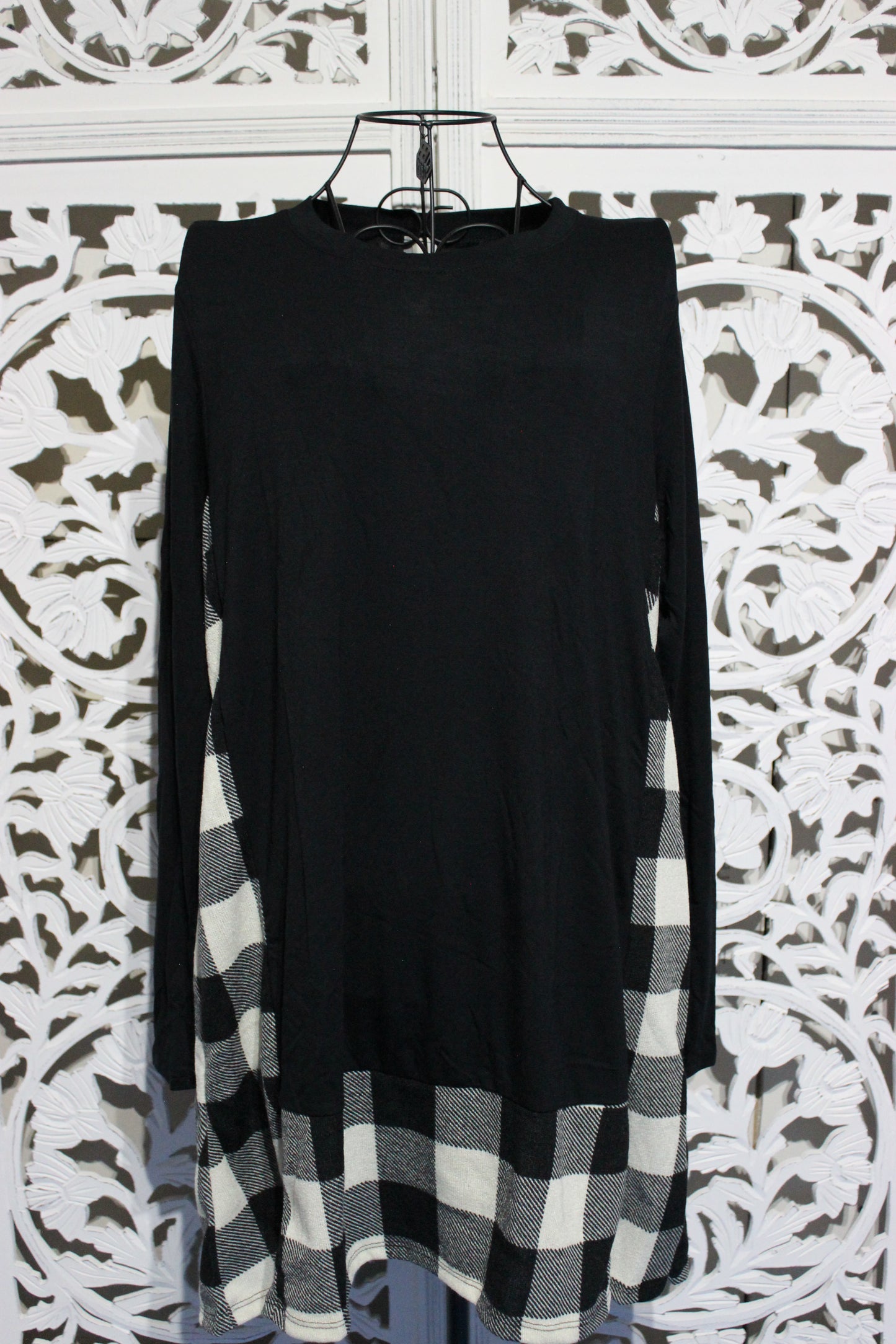 Long Sleeve Checker Top