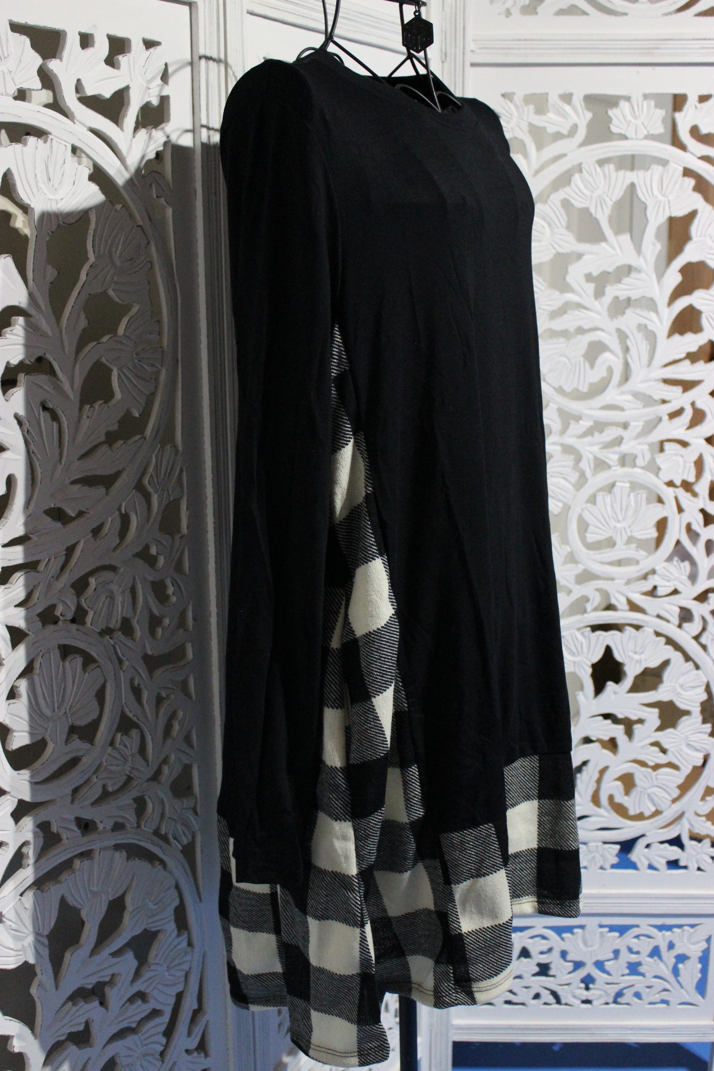 Long Sleeve Checker Top
