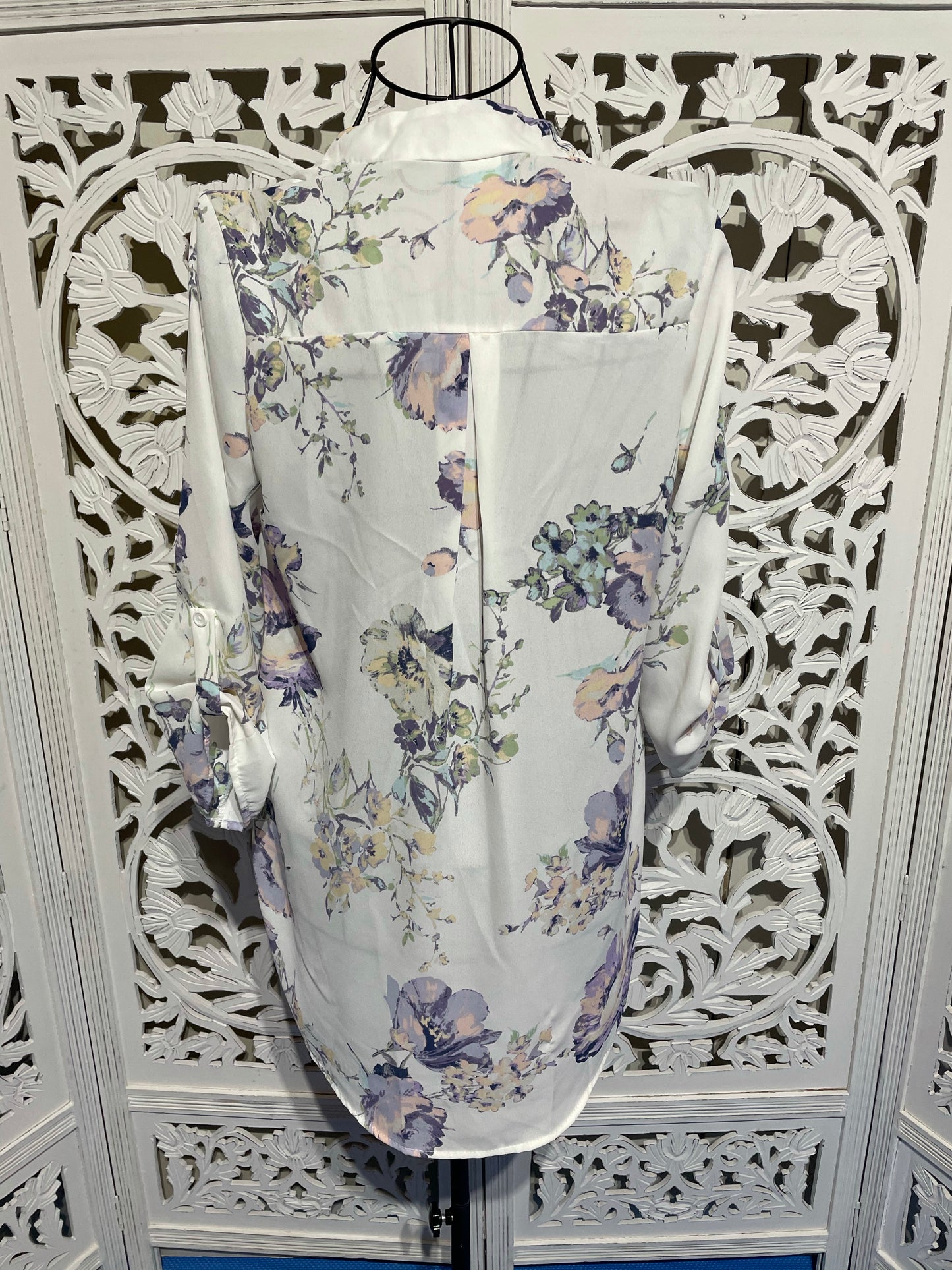 V Neck Floral Print Detail Top
