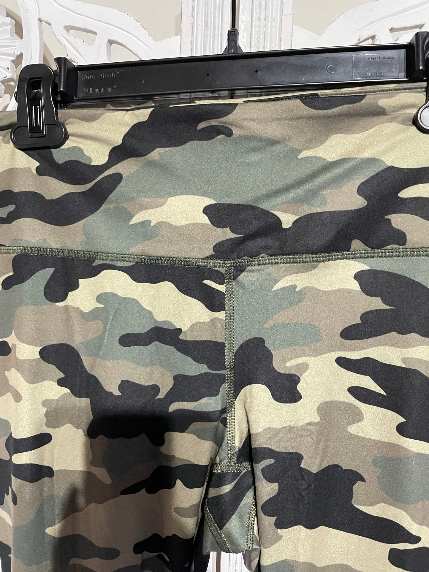 Plus Size Camouflage Olive Print Leggings