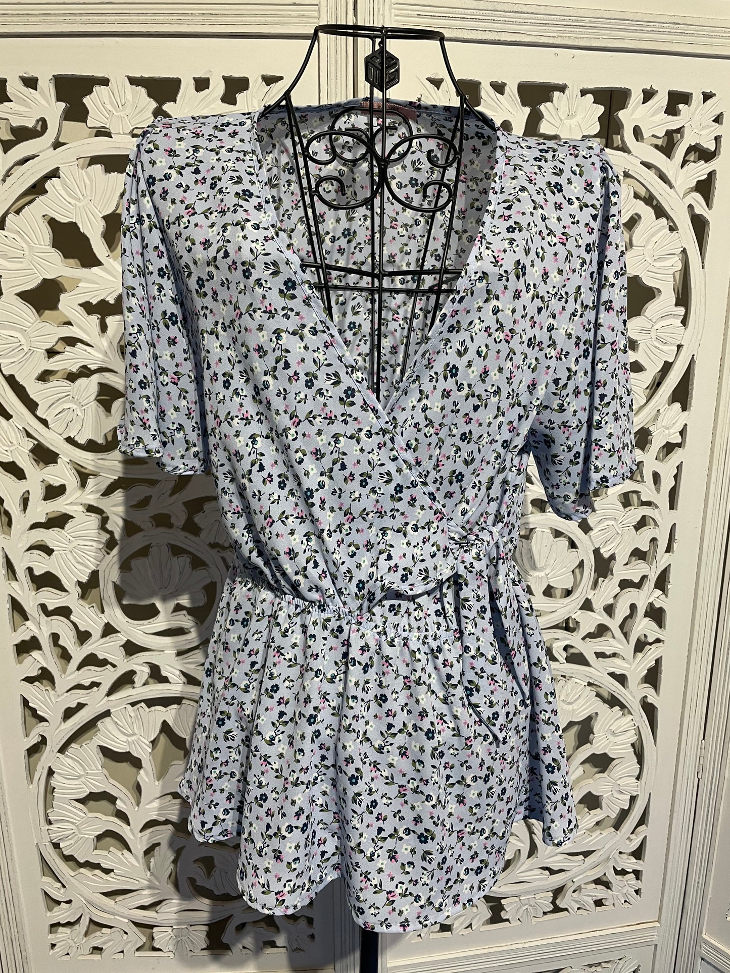 Chiffon Waist Knot Top