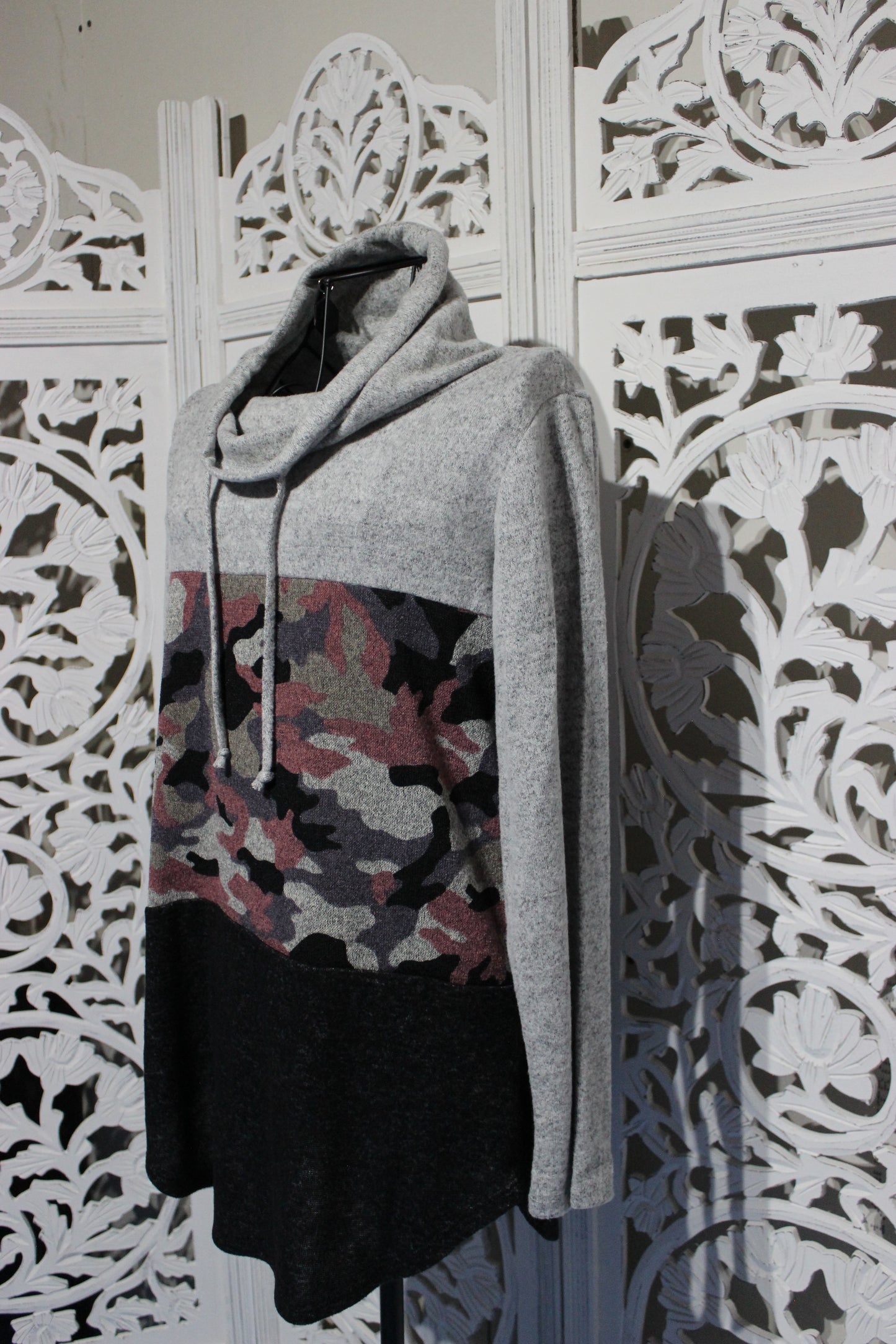 Lavender Turtle Neck Long Sleeves Top