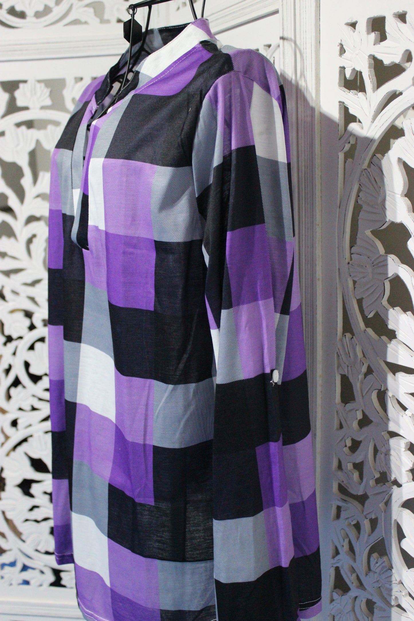 Long Sleeve Checker Print Blouse