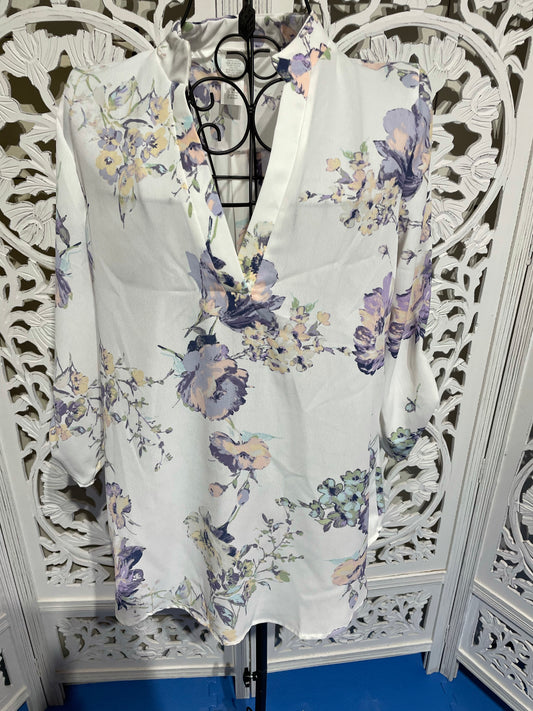 V Neck Floral Print Detail Top